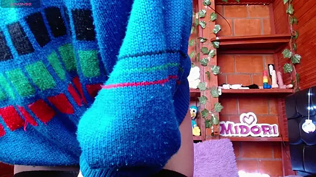 Snapshot of MidoriQuiinn chatting on May 12, 4:04 pm MidoriQuiinn online show from May 12, 4:04 pm