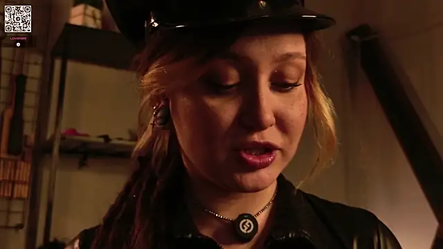 Snapshot of VortexProject chatting on November 18, 2:43 pm VortexProject online show from November 18, 2:43 pm