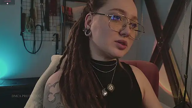 Snapshot of VortexProject chatting on May 5, 1:19 pm VortexProject online show from May 5, 1:19 pm