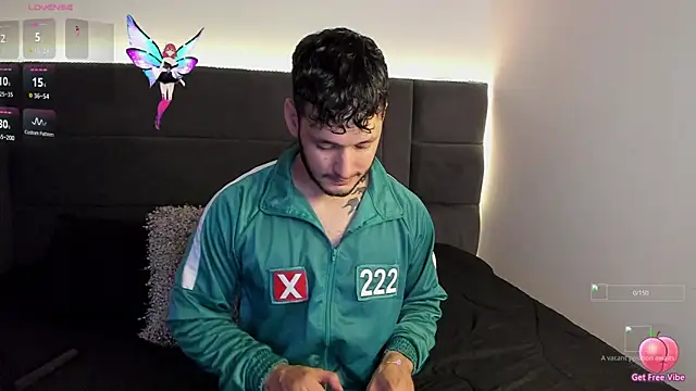 Snapshot of alejandro__2 chatting on October 21, 4:30 pm alejandro 2 online show from October 21, 4:30 pm