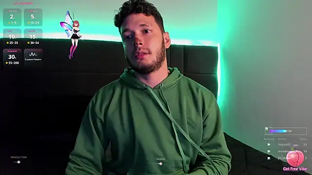 Snapshot of alejandro__2 chatting on October 24, 5:15 am alejandro 2 online show from October 24, 5:15 am