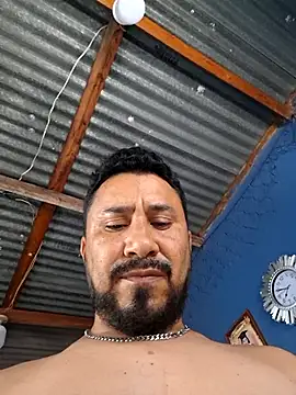 Eumanzor online show from April 4, 8:17 pm