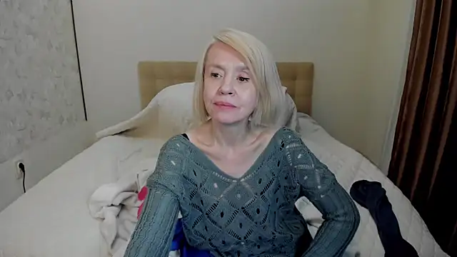 aminalive online show from January 29, 9:17 pm
