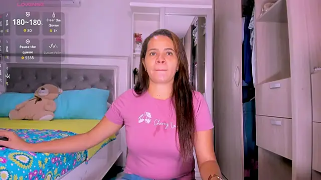 sharonDulce online show from October 13, 2:44 am