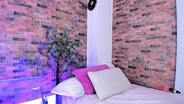 Lucy fit online show from December 20, 3:36 am