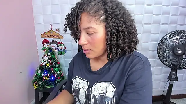DannaBerry online show from December 2, 3:25 pm