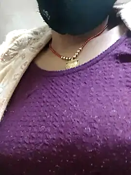 Snapshot of Your_chahat chatting on December 14, 2:22 pm Your chahat online show from December 14, 2:22 pm