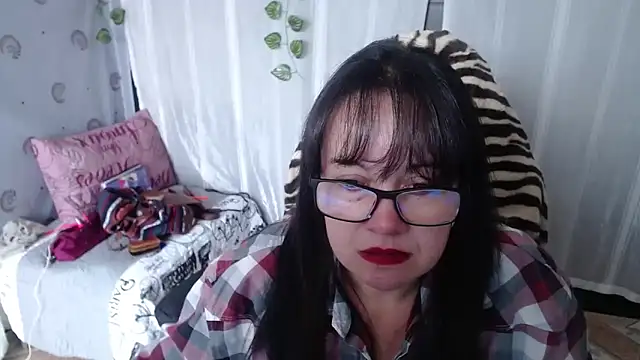 Snapshot of Sonialorens_ chatting on February 14, 7:54 pm Sonialorens online show from February 14, 7:54 pm