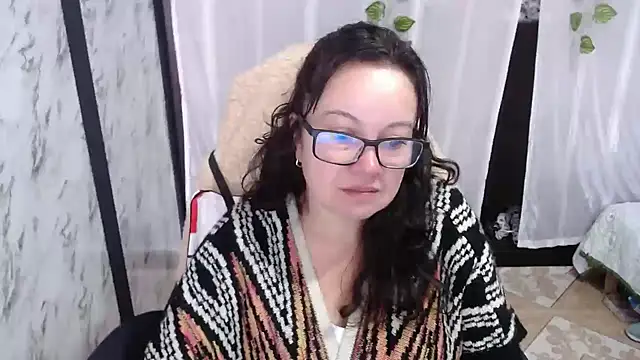 Snapshot of Sonialorens_ chatting on March 8, 2:19 pm Sonialorens online show from March 8, 2:19 pm