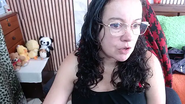 Snapshot of Sonialorens_ chatting on October 8, 4:26 pm Sonialorens online show from October 8, 4:26 pm