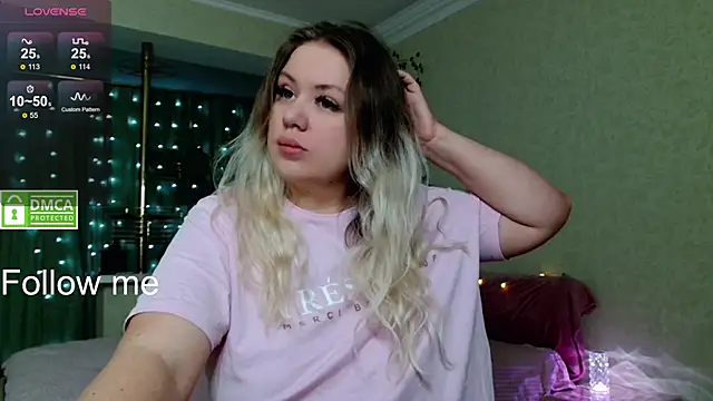 Snapshot of elven_dreams_ chatting on November 7, 4:07 pm elven dreams online show from November 7, 4:07 pm