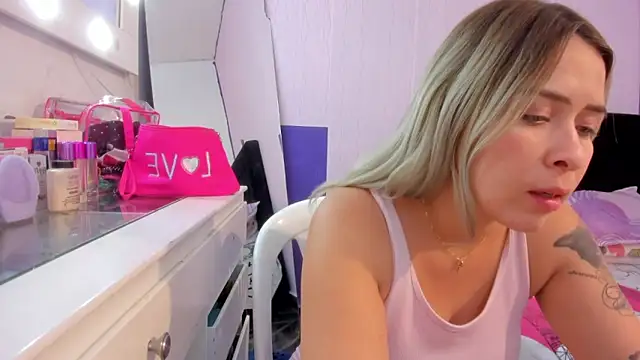 Byanca Winklar online show from February 15, 8:33 pm