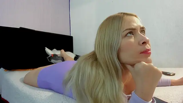 Byanca Winklar online show from February 3, 6:02 pm