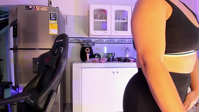 rikaking  online show from October 15, 11:49 pm