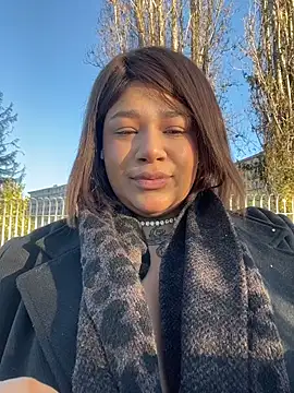 Snapshot of IamSashaLuv chatting on November 22, 2:38 pm IamSashaLuv online show from November 22, 2:38 pm