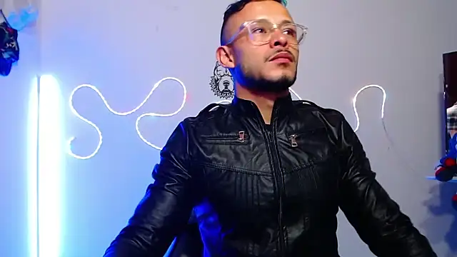 sebastian horny online show from October 11, 8:13 am