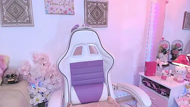 Foxy Megan online show from September 29, 7:08 pm