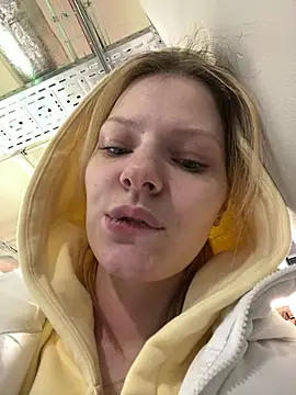 MaryHiggins online show from March 3, 10:32 am