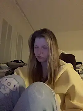 MaryHiggins online show from March 28, 1:49 am