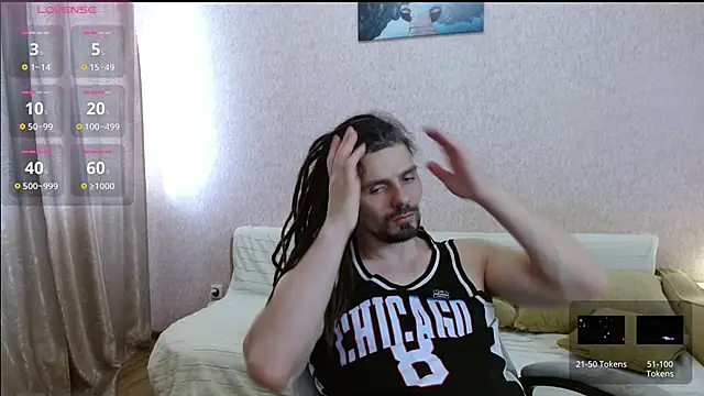 Snapshot of Aestheticguy101 chatting on May 29, 3:54 pm Aestheticguy101 online show from May 29, 3:54 pm