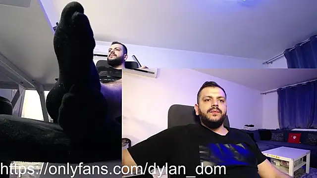 dyllan dom  online show from April 2, 9:01 pm