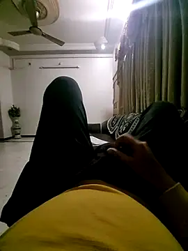 vansh1802 online show from January 8, 6:52 pm