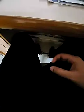 vansh1802 online show from January 24, 6:46 pm