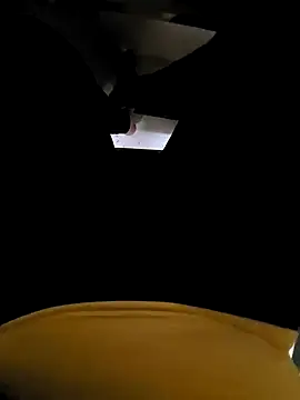 vansh1802 online show from February 25, 2:33 pm