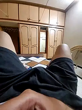 vansh1802 online show from September 16, 3:35 pm