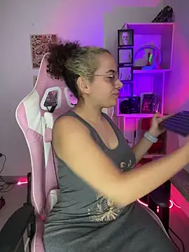 Emma Wish online show from January 6, 3:05 pm