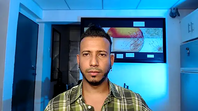 thommerxxx online show from December 4, 3:49 am