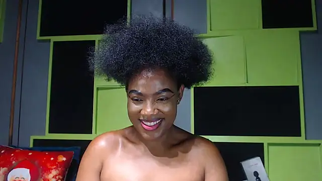Snapshot of SexyAssDivaxxx chatting on February 27, 5:45 am SexyAssDivaxxx online show from February 27, 5:45 am