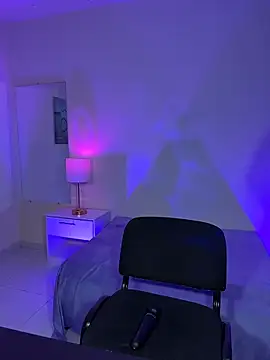 Melhope online show from February 5, 3:38 pm