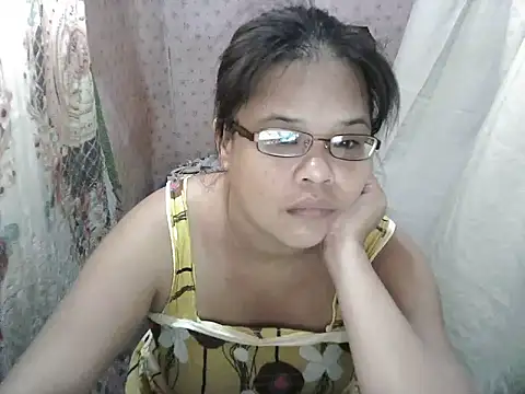 abiemayhottiey online show from September 21, 12:34 am