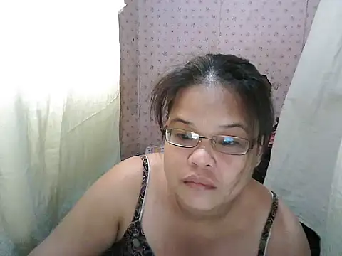 abiemayhottiey online show from September 27, 12:04 am