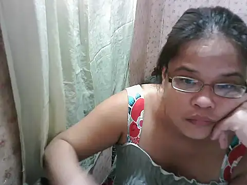 abiemayhottiey online show from October 2, 11:56 pm