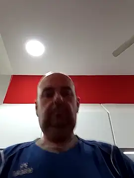 Snapshot of Hot-pico76 chatting on March 11, 8:20 am Hot-pico76 online show from March 11, 8:20 am