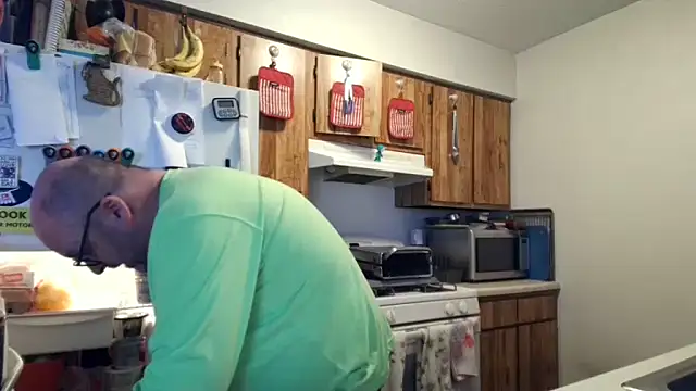 Ursulet US online show from March 19, 5:06 pm