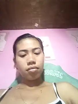 Snapshot of Cutie_body11 chatting on November 10, 6:51 pm Cutie body11 online show from November 10, 6:51 pm