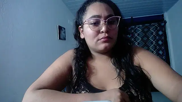 Snapshot of sirena_15 chatting on September 25, 5:44 am sirena 15 online show from September 25, 5:44 am