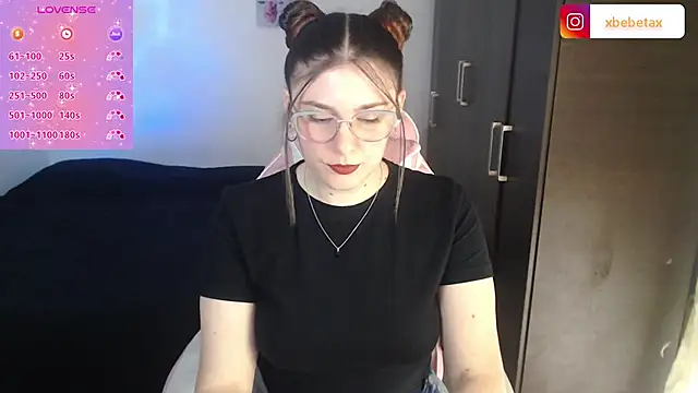 xxbbtaa online show from December 1, 7:03 pm
