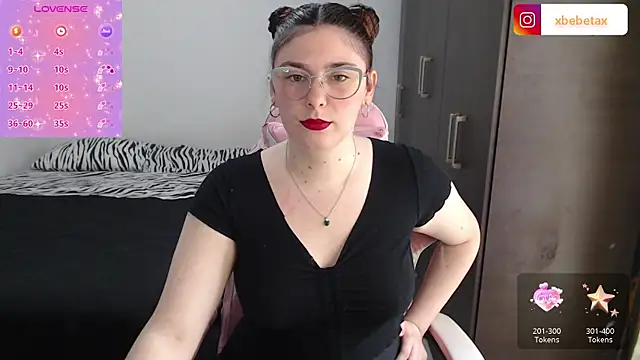 xxbbtaa online show from December 12, 7:59 pm