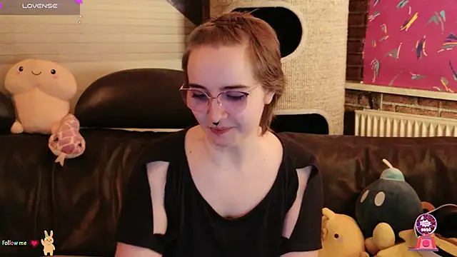 GamerGirl Eve online show from November 15, 7:21 pm