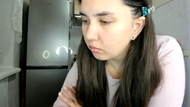 Snapshot of MiaMarrone chatting on January 5, 6:44 pm MiaMarrone online show from January 5, 6:44 pm