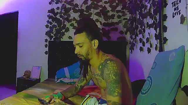 caribbeanlover1 online show from January 12, 2:50 am