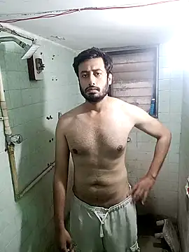 Snapshot of SimplyKarthik09 chatting on January 21, 5:05 am SimplyKarthik09 online show from January 21, 5:05 am