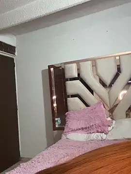 Im sarah online show from December 20, 4:41 am