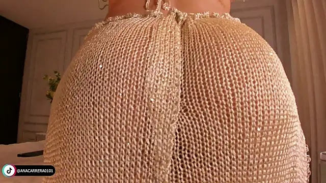 AnaCarrera online show from November 22, 10:31 pm