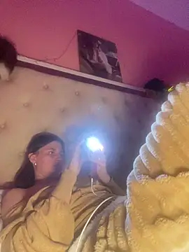 Flossy Vettie online show from January 13, 9:31 pm