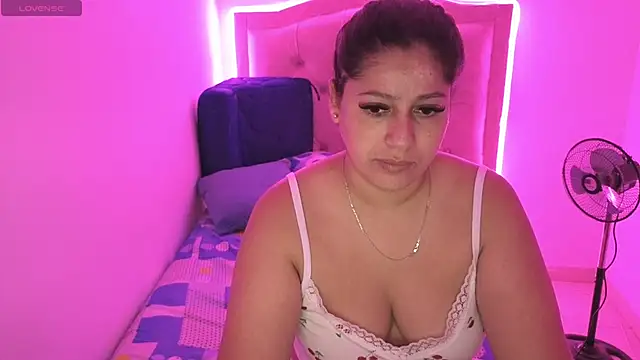 Nazlyy30 online show from October 30, 8:05 am